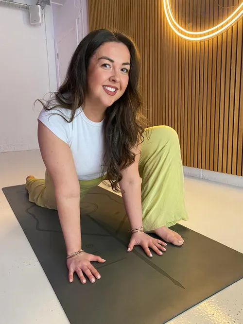 Elle, yoga teacher at Sheffield Yogi